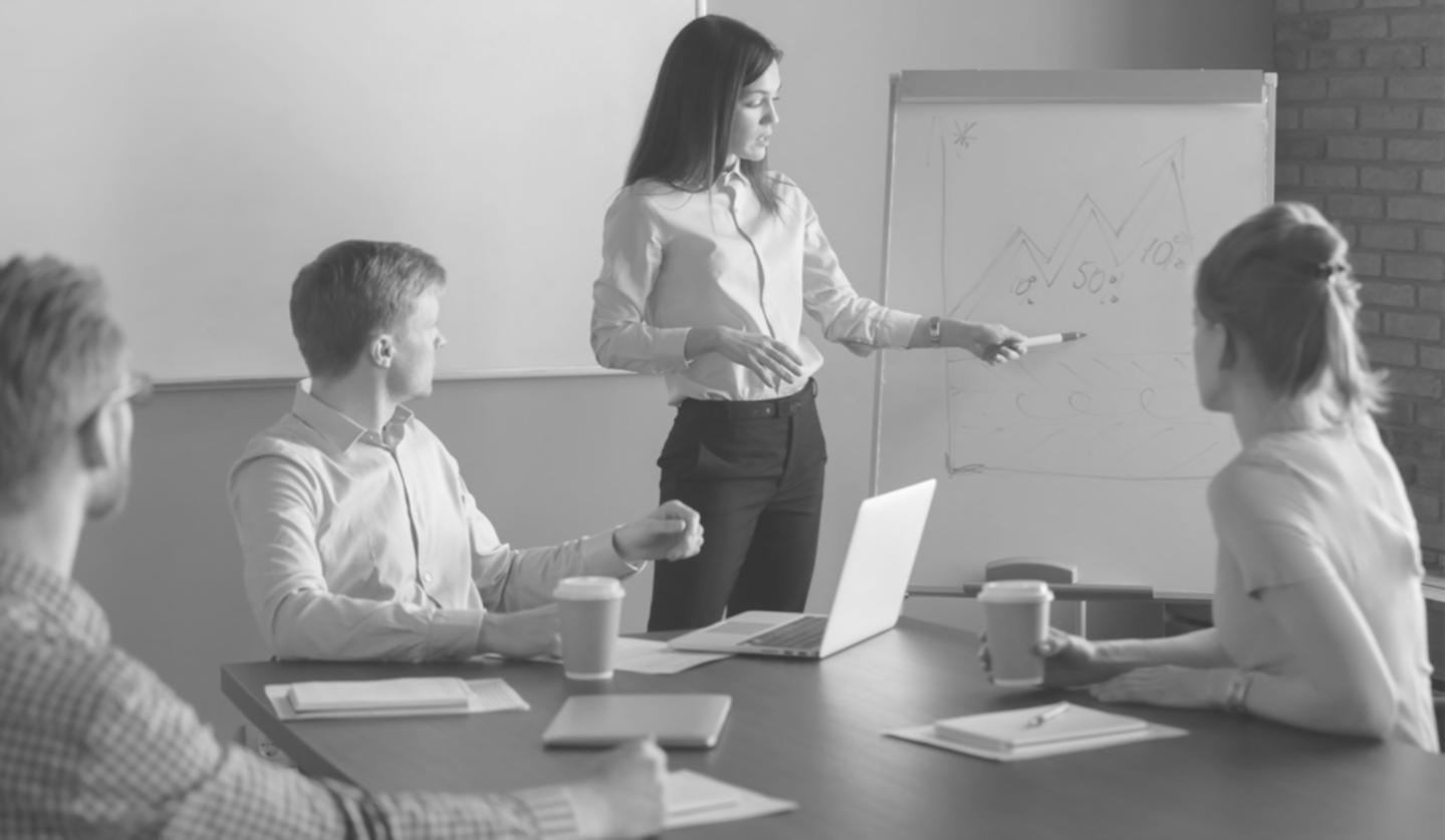 Finanzanalyse und Berichterstattung für Investoren